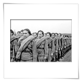 Девушки-снайперы на марше. Подольск, 1944 г